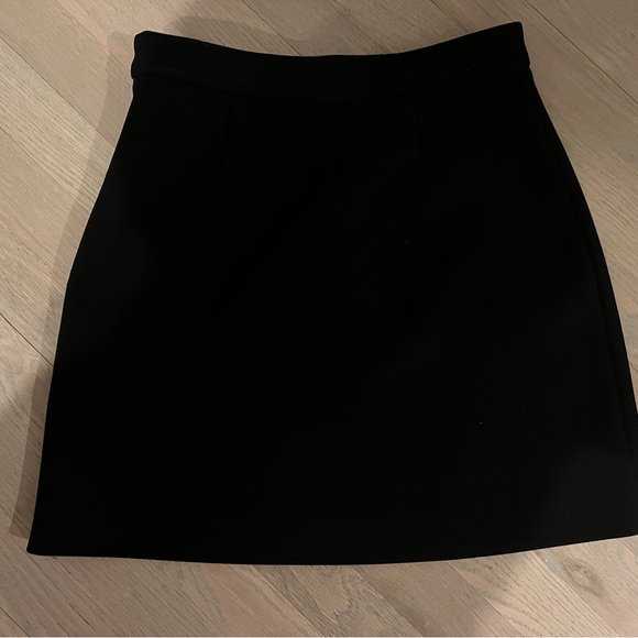 Make “jizie” black bee skirt - Picture 5 of 5